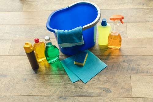 Urgent Extreme Cleaners team at work